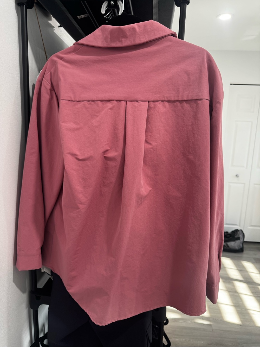Pink Button-Front Lightweight Shirt Jacket - Picture 3 of 3
